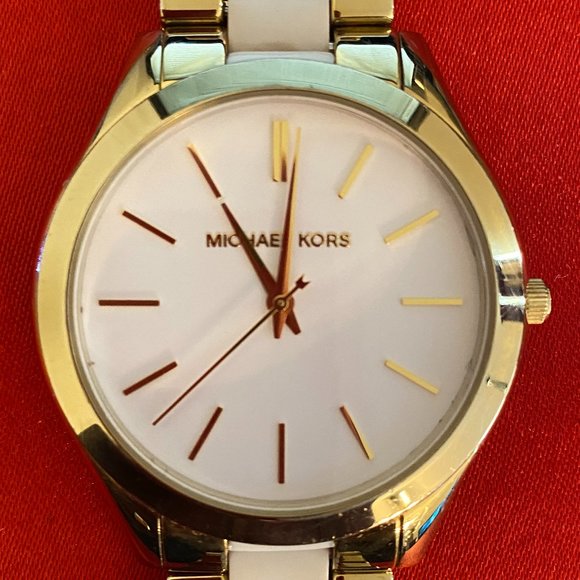 MICHAEL KORS Slim Runway Ladies Watch - Picture 5 of 6